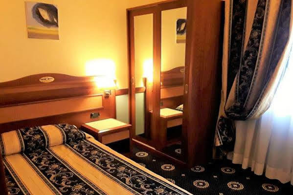 Hotel Ristorante La Piana 3*
